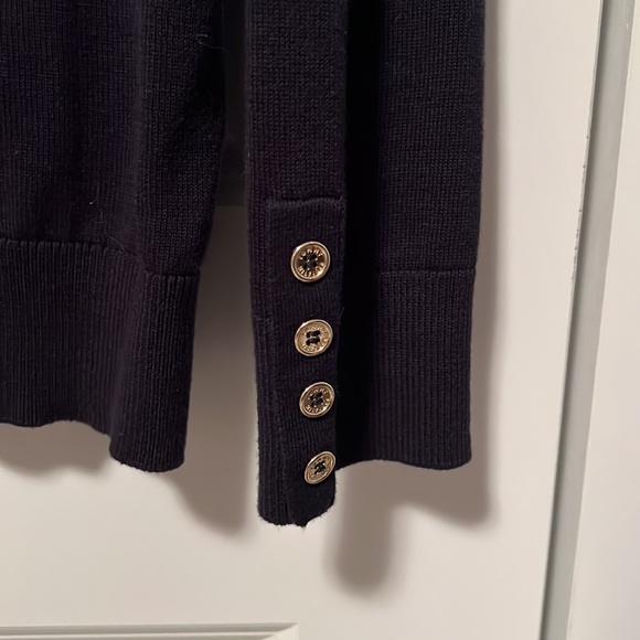 TOMMY HILFIGER pullover sweater. - Picture 6 of 7